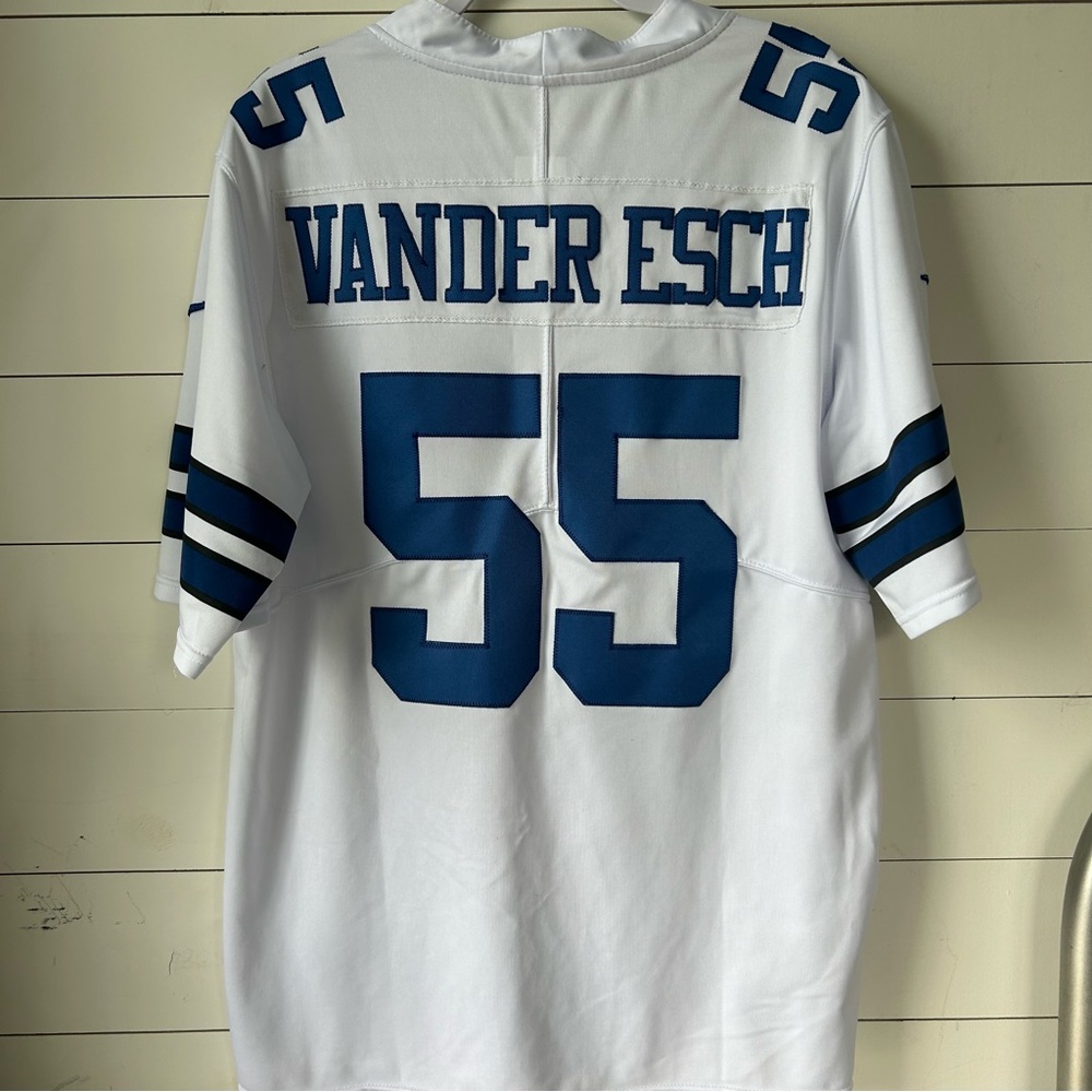 cowboys 55 jersey (men’s S)